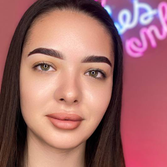 Долговременная укладка бровей бровей + окрашивание + коррекция пинцет/воск