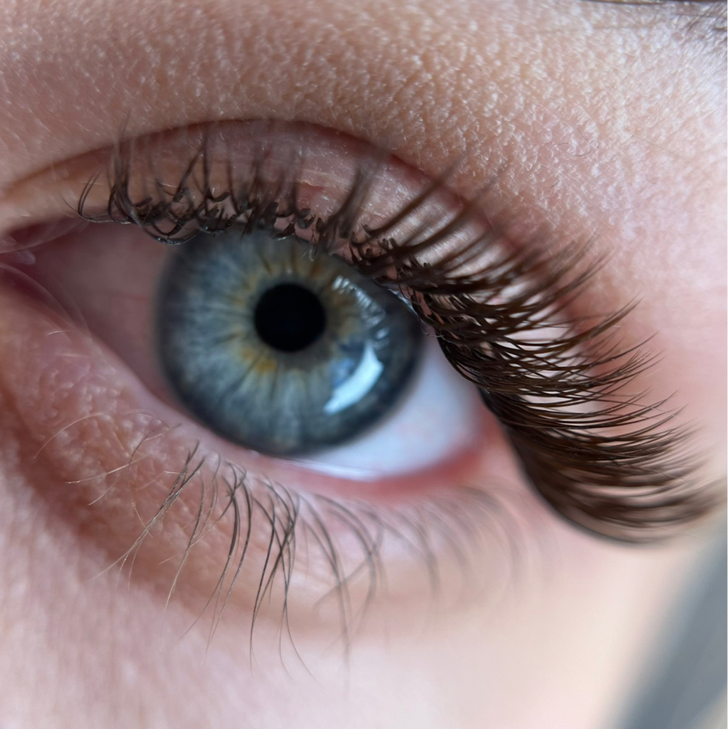 Коррекция ресниц 2 недели