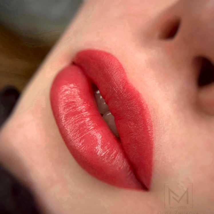 ПМ макияж(татуаж) губы
