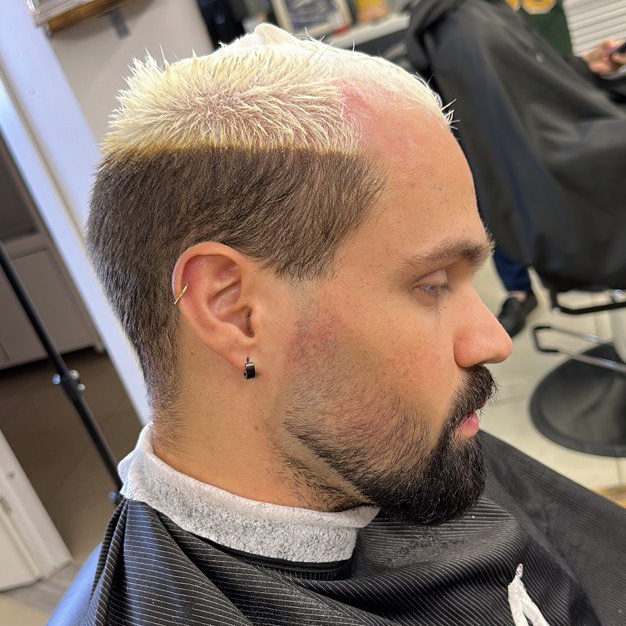 Обесцвечивание волос