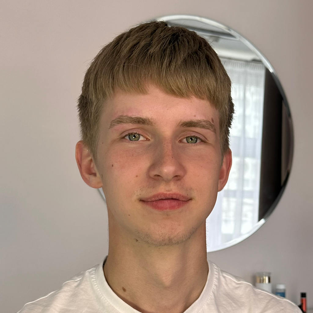 Мужская коррекция бровей