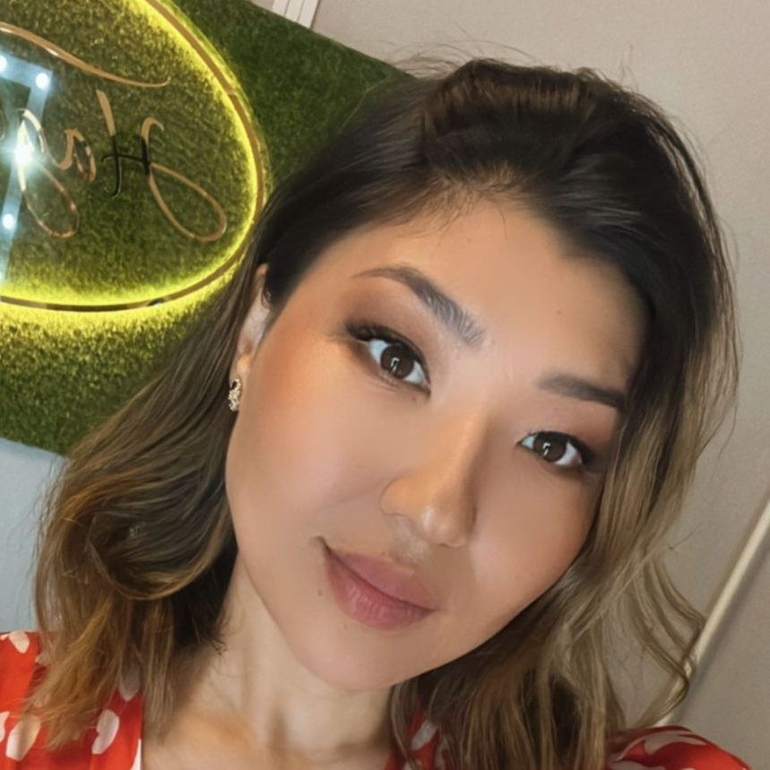 Султанова Надира