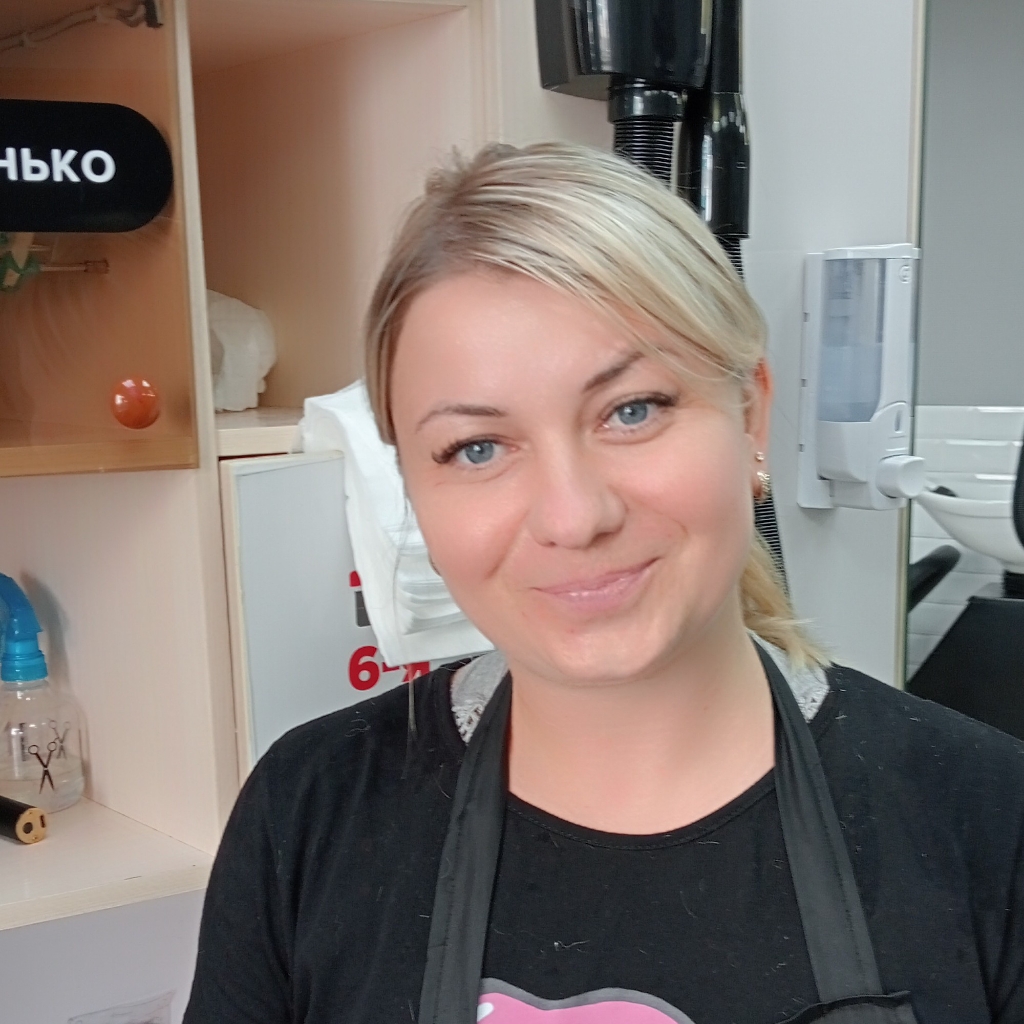 Суздальцева Елена