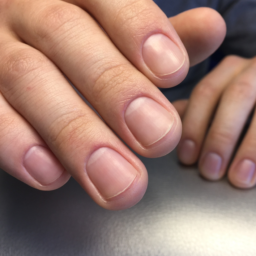 Маникюр мужской