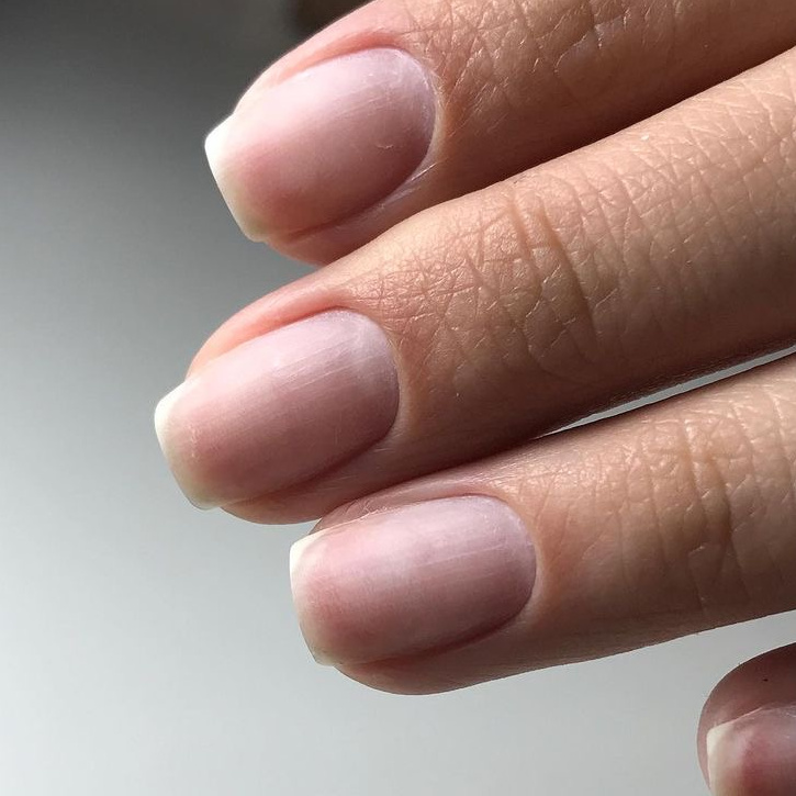 Маникюр комбинированный без покрытия