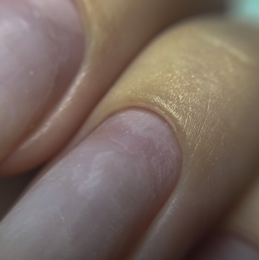 Маникюр без покрытия