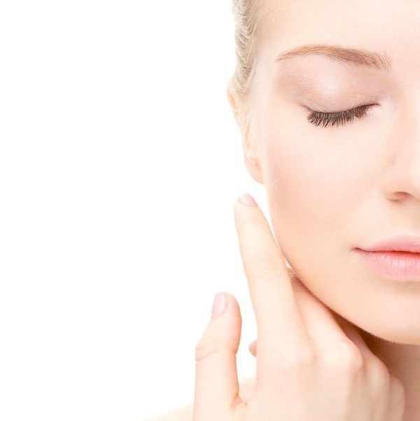 ОМОЛАЖИВАЮЩИЙ ПИЛИНГ С ПЕПТИДАМИ