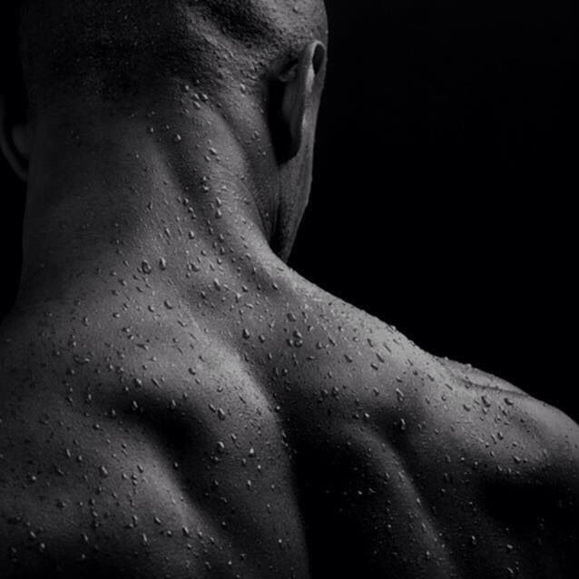 Мужская депиляция шейно-воротниковая зона