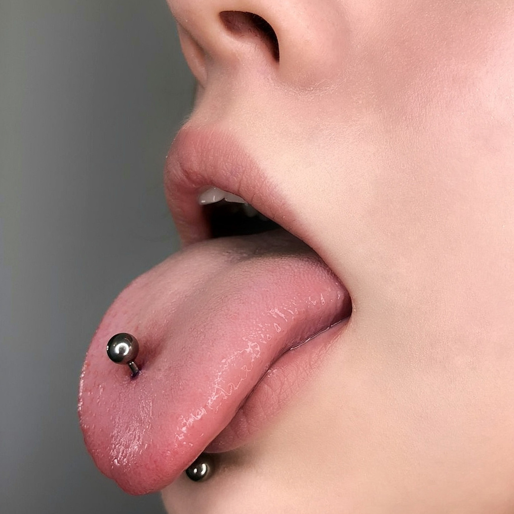Прокол языка