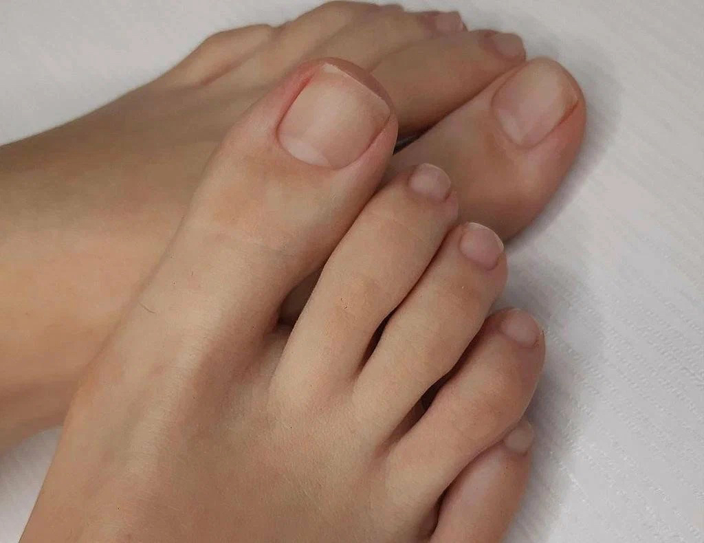 Педикюр без покрытия ( обработка стоп и пальчиков)