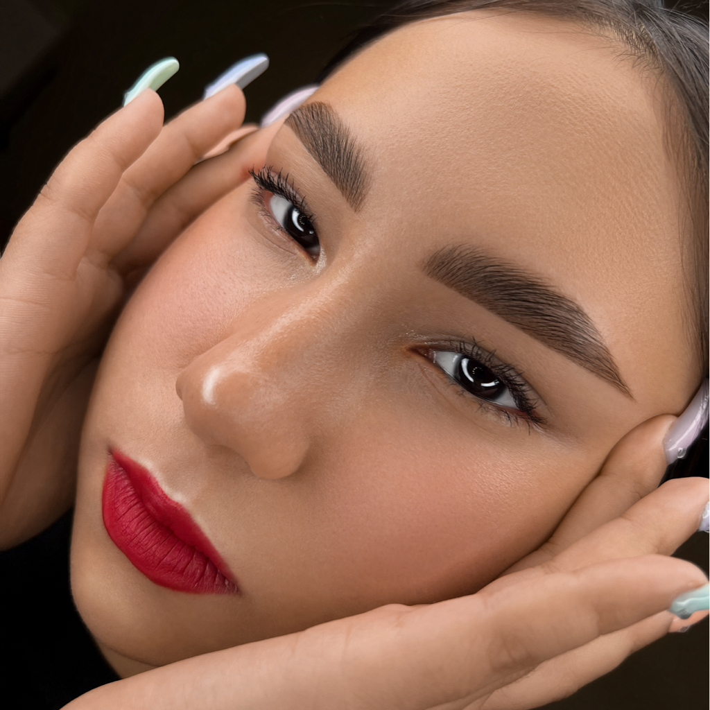 Оформление/ Окрашивание бровей