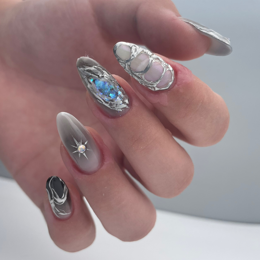 Наращивание ногтей ДИЗАЙН