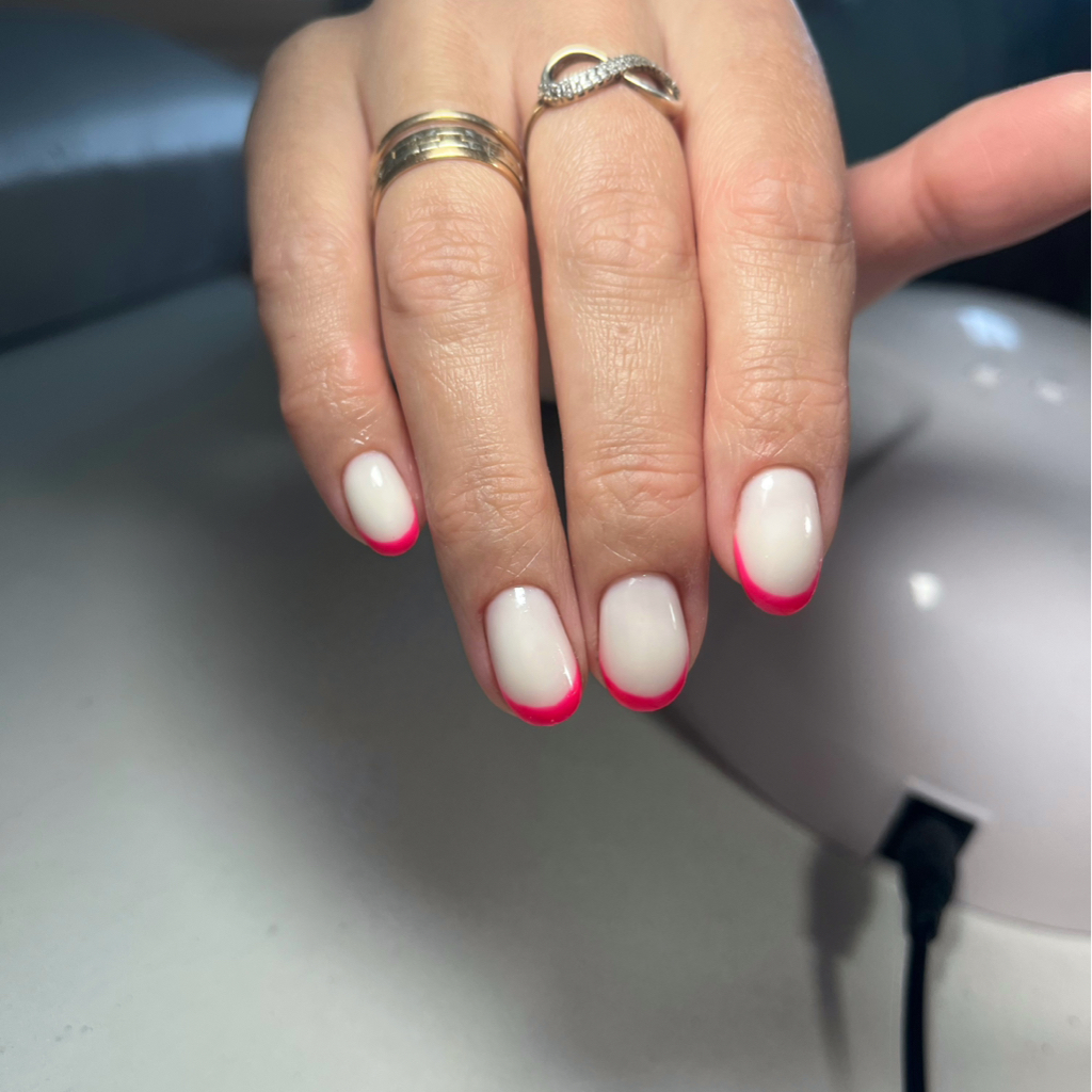 Маникюр с укреплением геля, акриловой пудры