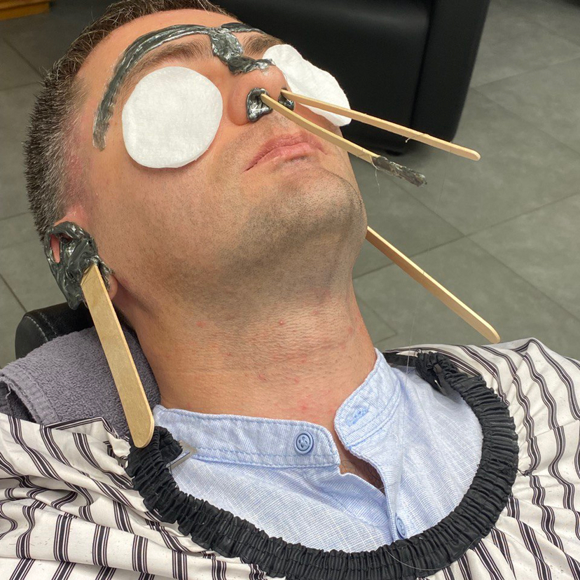 Ваксинг -удаление нежелательных волос воском