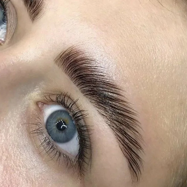 Долговременная укладка бровей