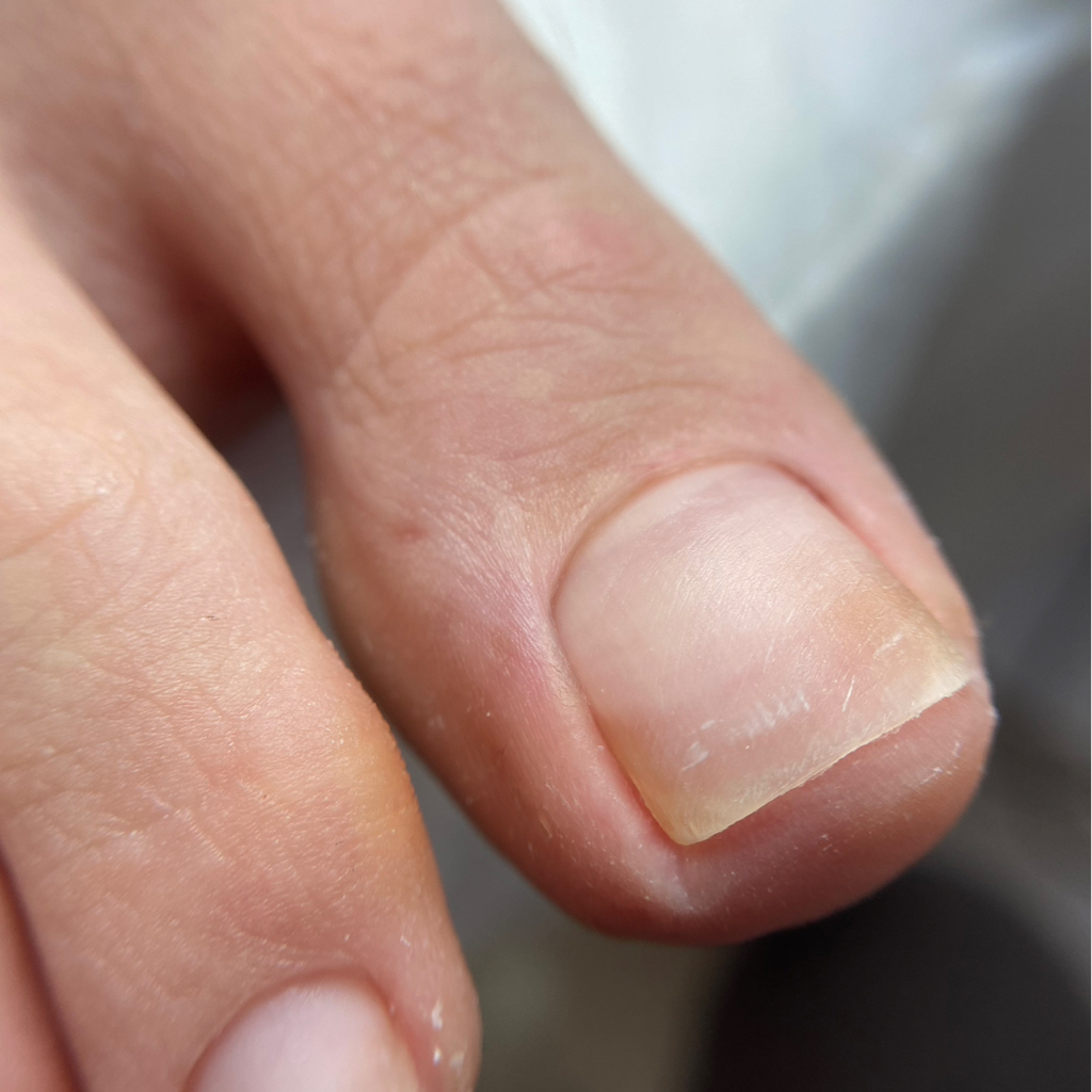 Гигиенический  педикюр без покрытия