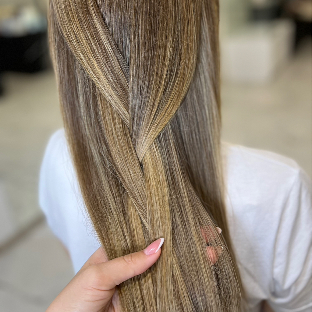 Кончики волос (одним срезом)