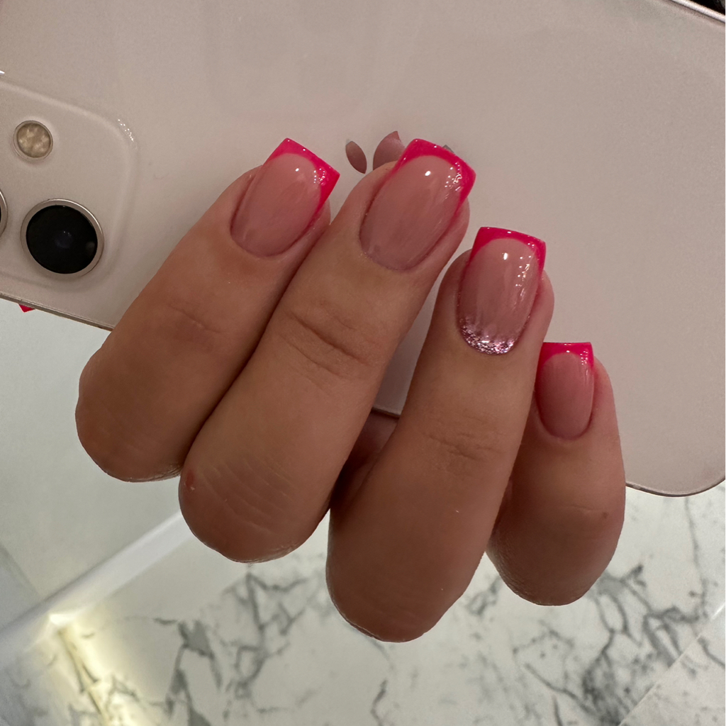 Наращивание Ногтей средняя длина