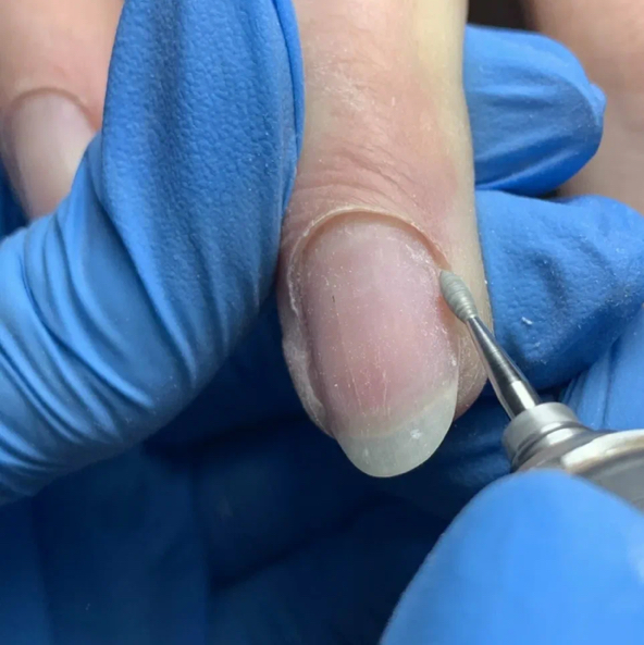 Гигиеничный маникюр