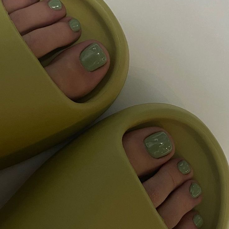 smart- педикюр с покрытием