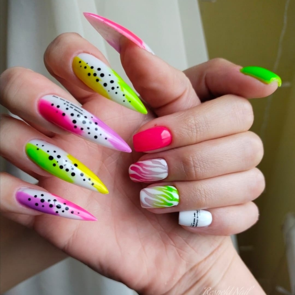 Наращивание ногтей + покрытие (гель-лак в один тон)