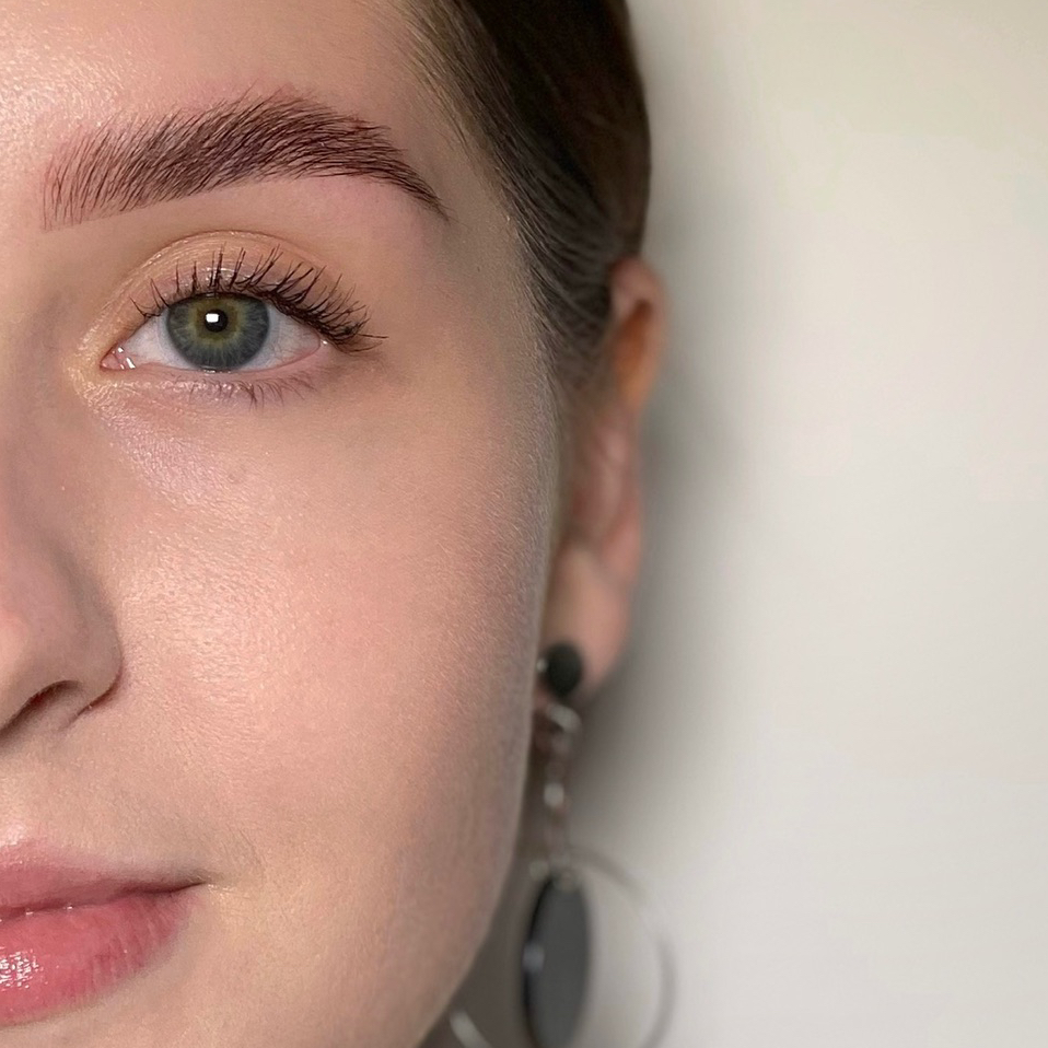 Долговременная укладка бровей без окрашивания\ Laminácia obočia bez farbenia