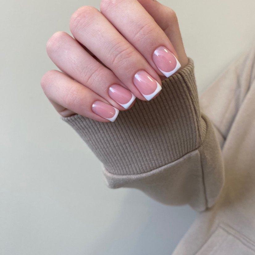 Маникюр с покрытием + френч