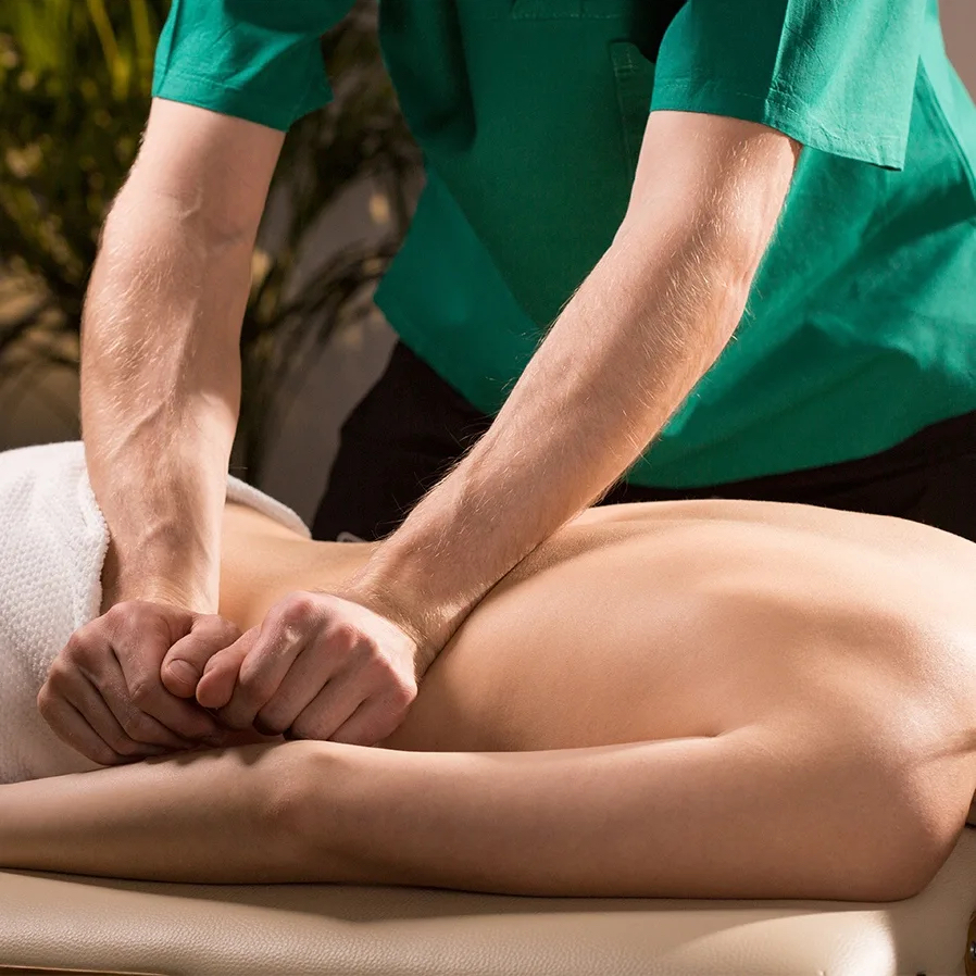 КЛАССИЧЕСКИЙ (общий) массаж (ручной массаж) работа идет по мускулатуре без спазмаций 50 минут