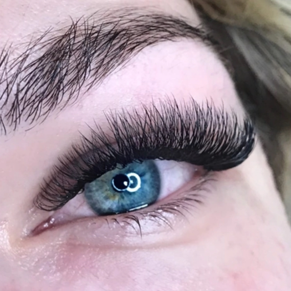 3D ОБЪЕМ | Наращивание ресниц