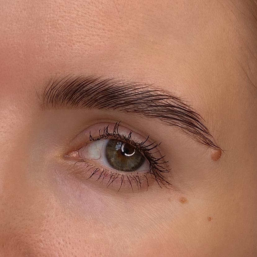 Долговременная укладка бровей