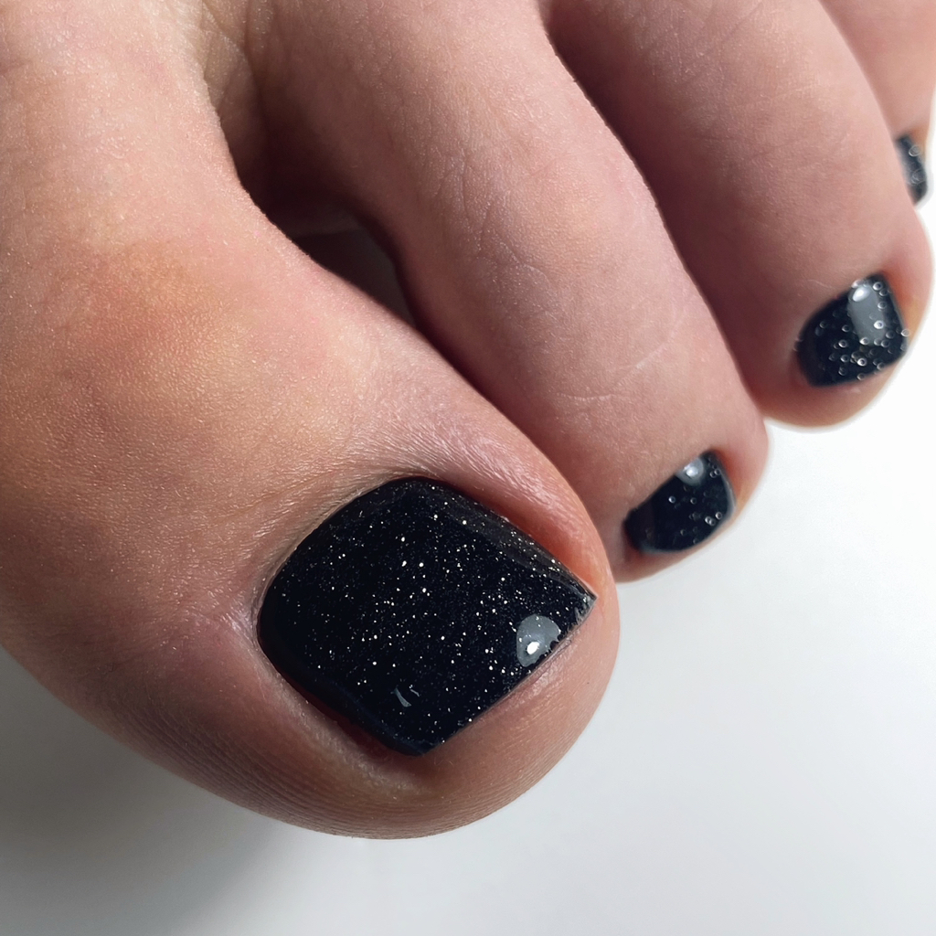 Педикюр с покрытием