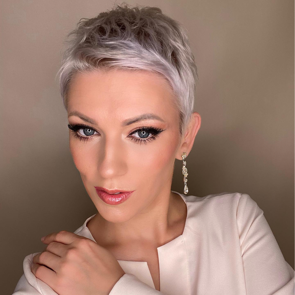 Стрижка женская S (короткая длина)