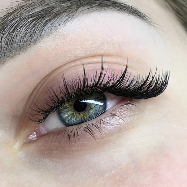 Наращивание ресниц 2,5-3D