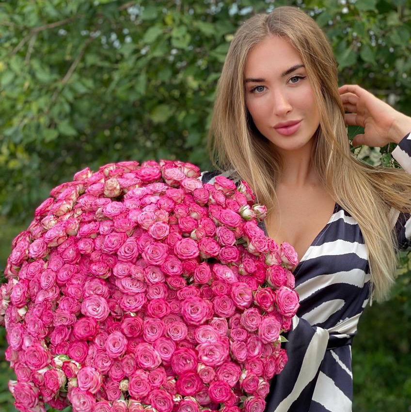 Угодникова Карина