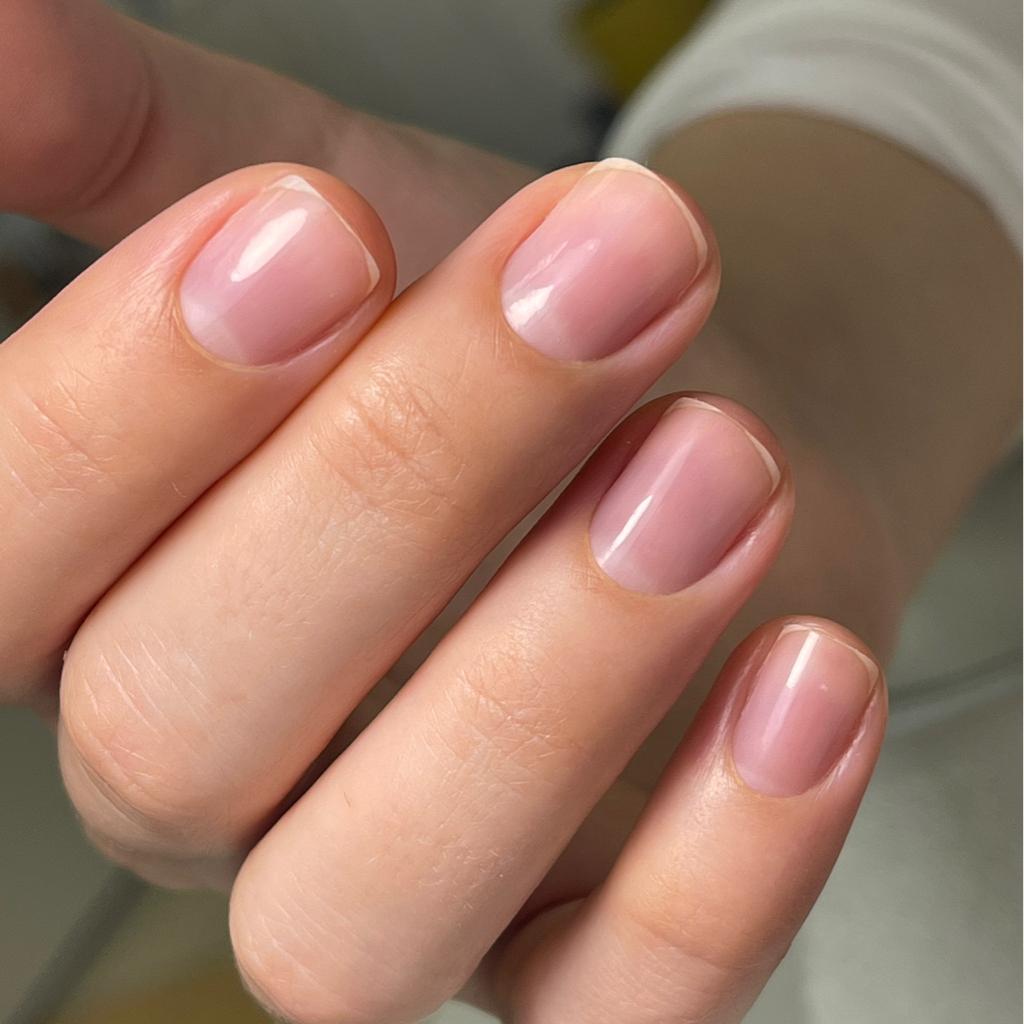 Маникюр (лак по желанию)