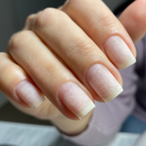 Пакет S  Входит: снятие (при необходимости), маникюр без покрытия