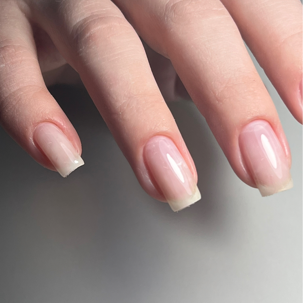 Маникюр без покрытия