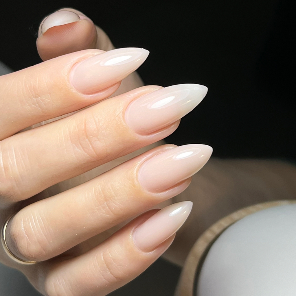 Ремонт ногтя