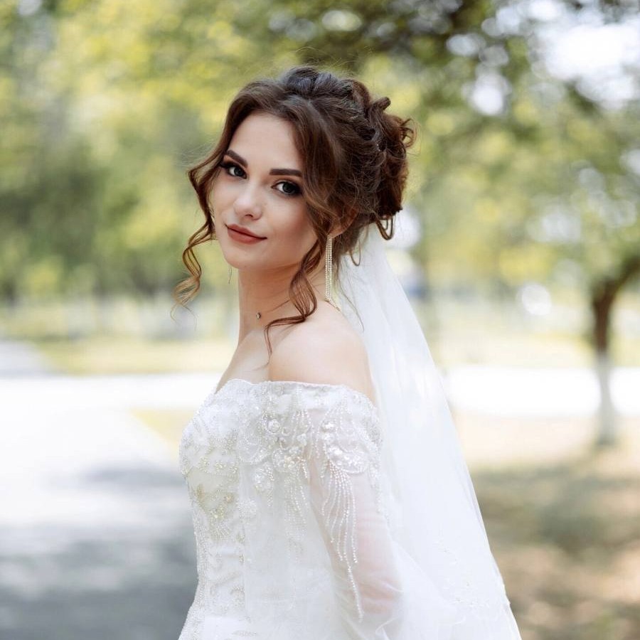 Репетиция образа невесты