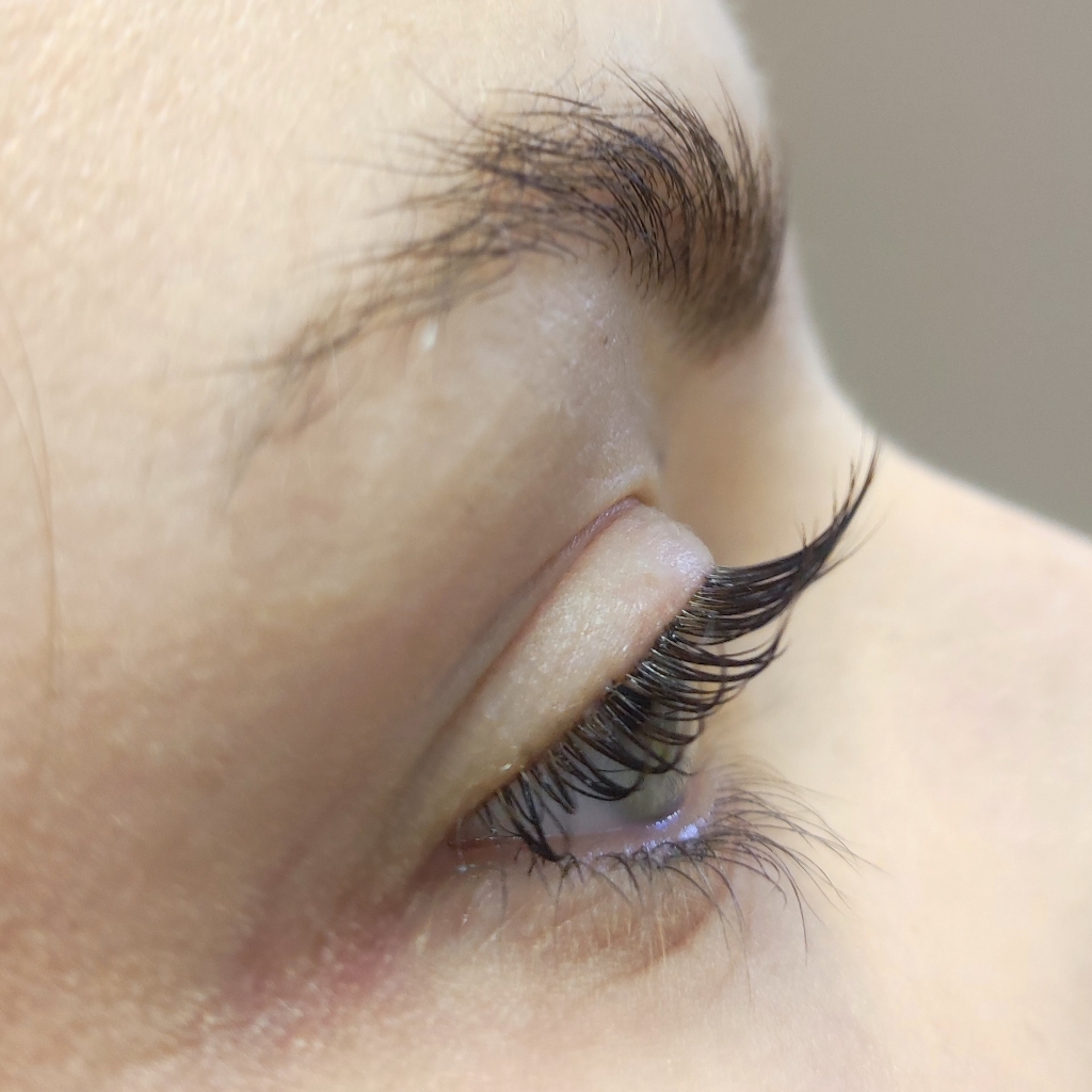 Ламинирование ресниц