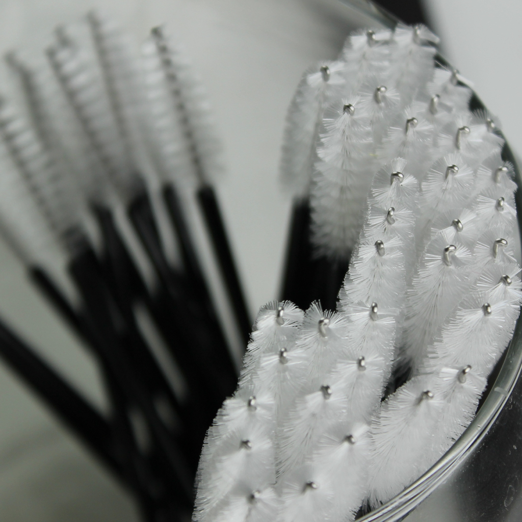 Удаление нежелательных волос на лице(1 ЗОНА-усики/бакенбарды )