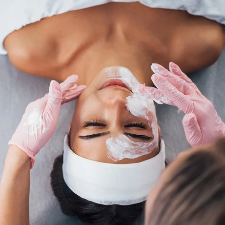 Атравматичная чистка лица