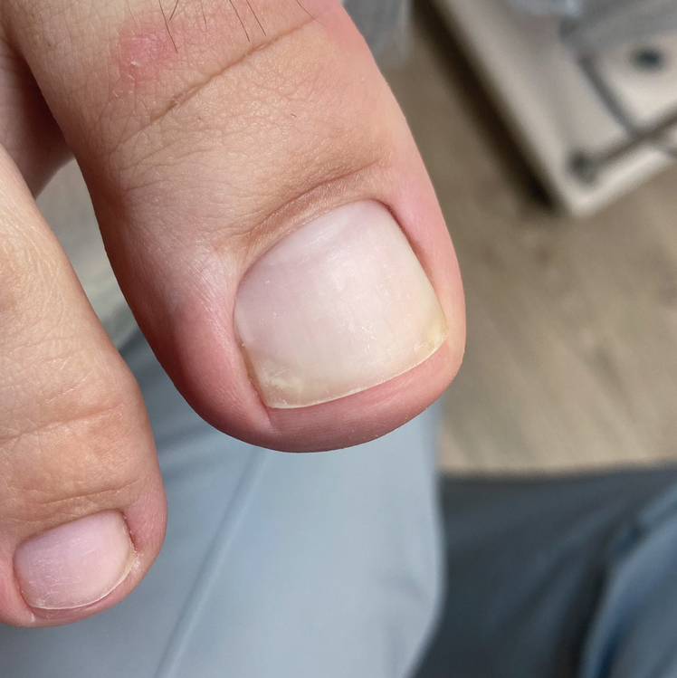 Экспресс-педикюр без покрытия