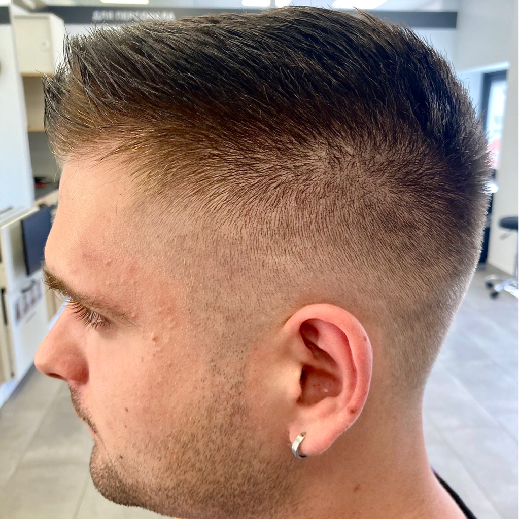 Мужская стрижка "Фейд"