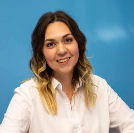 Макияж + локоны с выездом