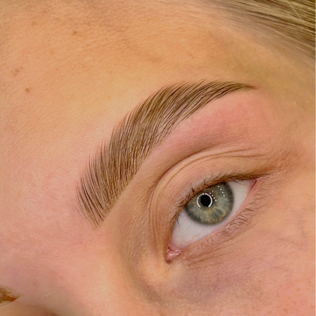 Долговременная укладка,коррекция и окрашивание