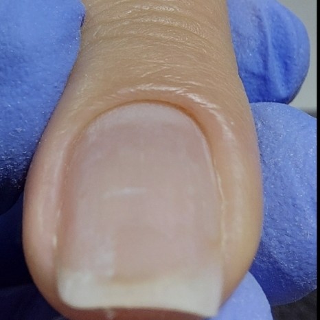 Маникюр БЕЗ покрытия
(со снятием 4500)