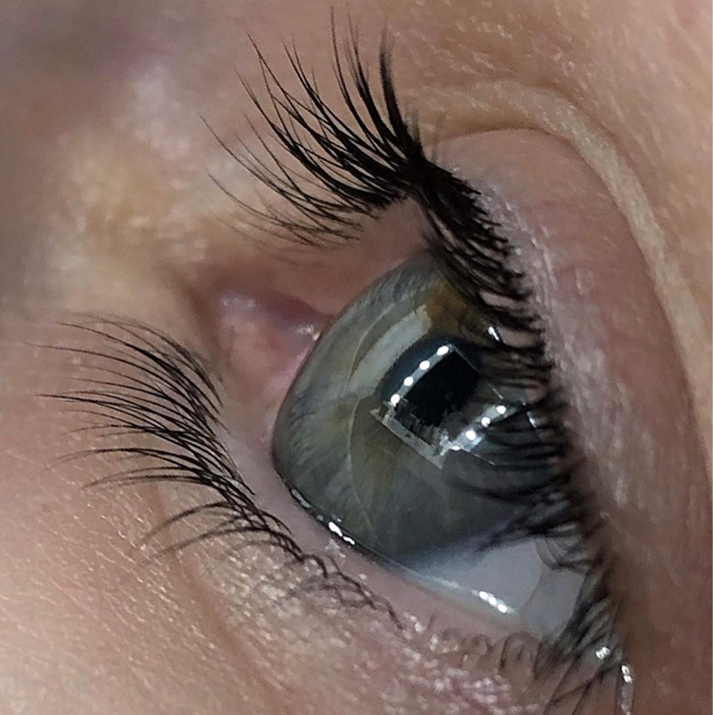 Окрашивание ресниц