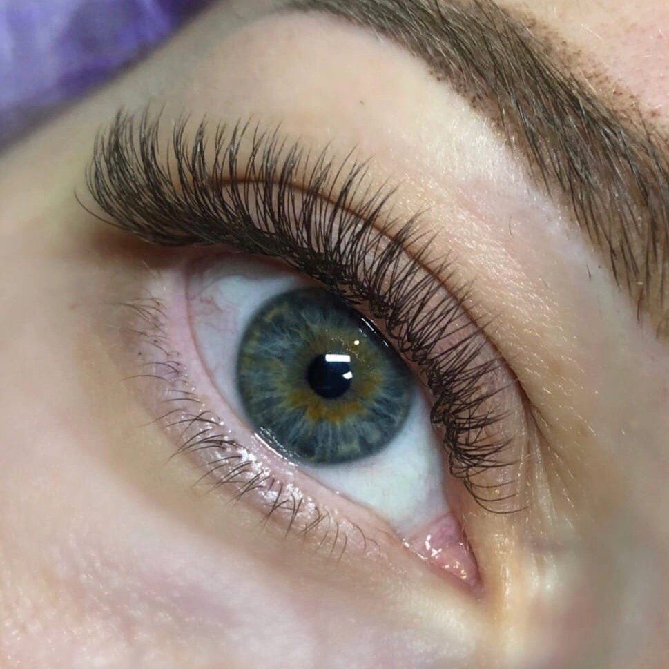 Наращивание ресниц 2-2,5d