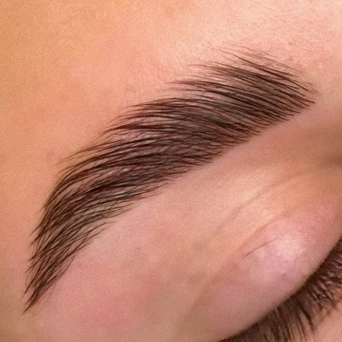 Коррекция с окрашиванием и прореживанием + уход “Botox” для бровей